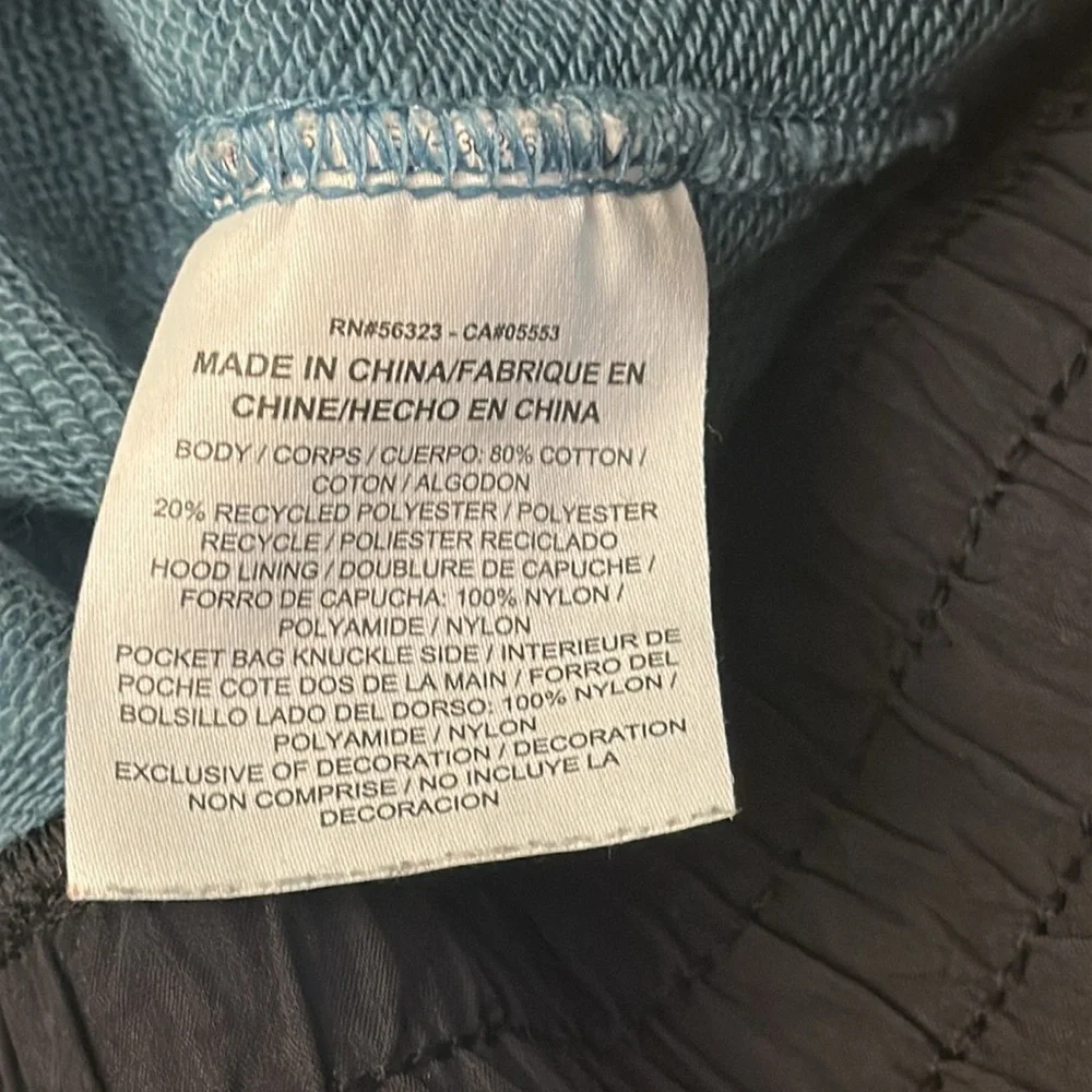 NIKE INTERNATIONAL HOODIE